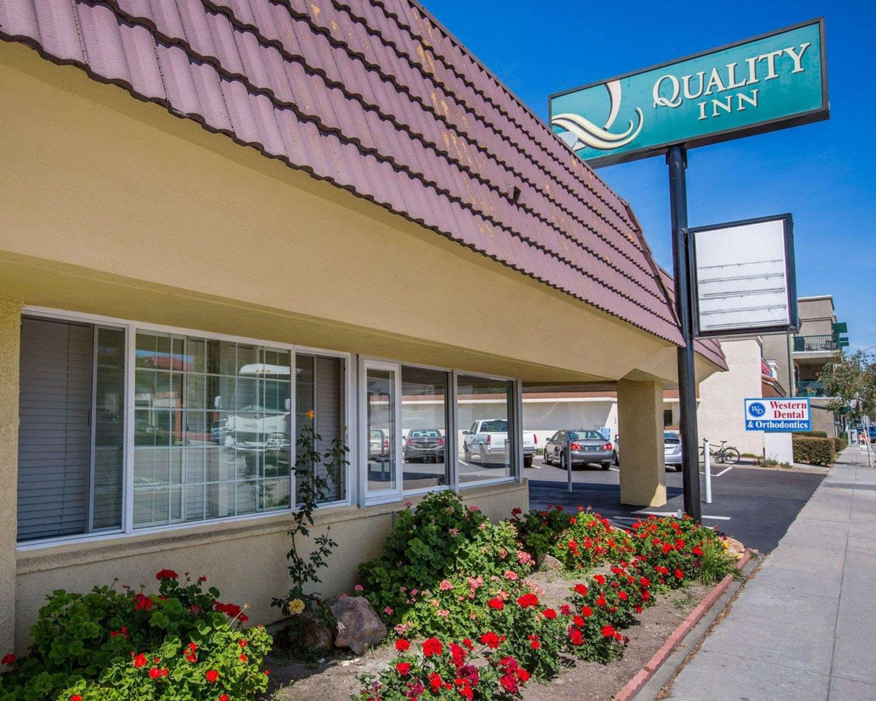 Quality Inn Santa Cruz Exterior photo